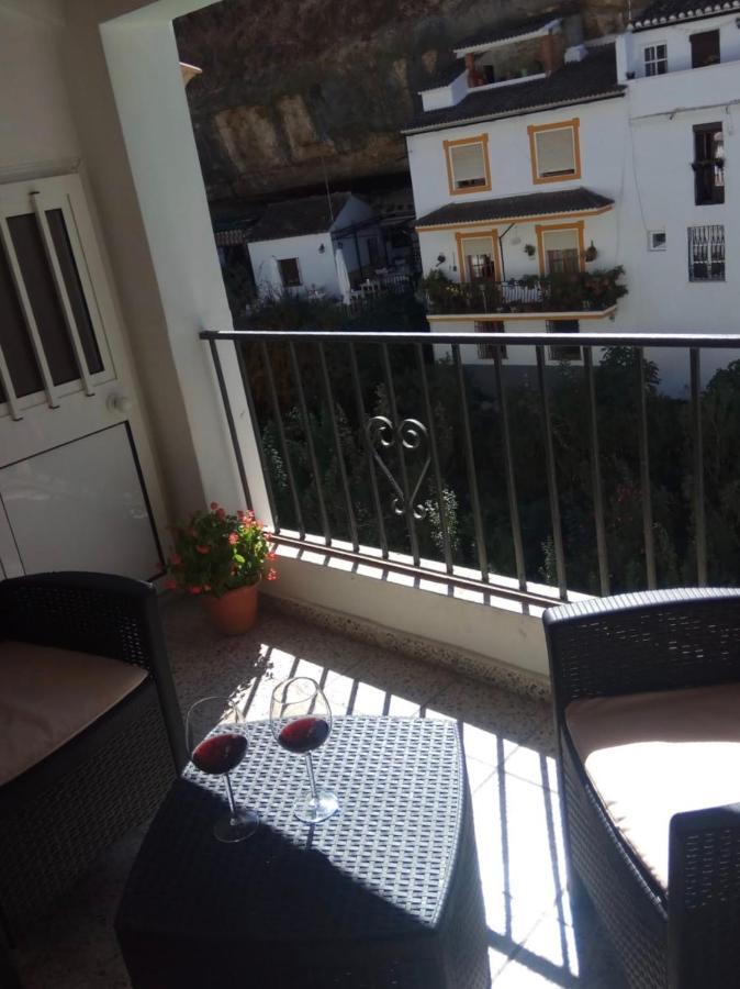 Casa Rural Cuevas Del Sol Setenil De Las Bodegas Екстериор снимка